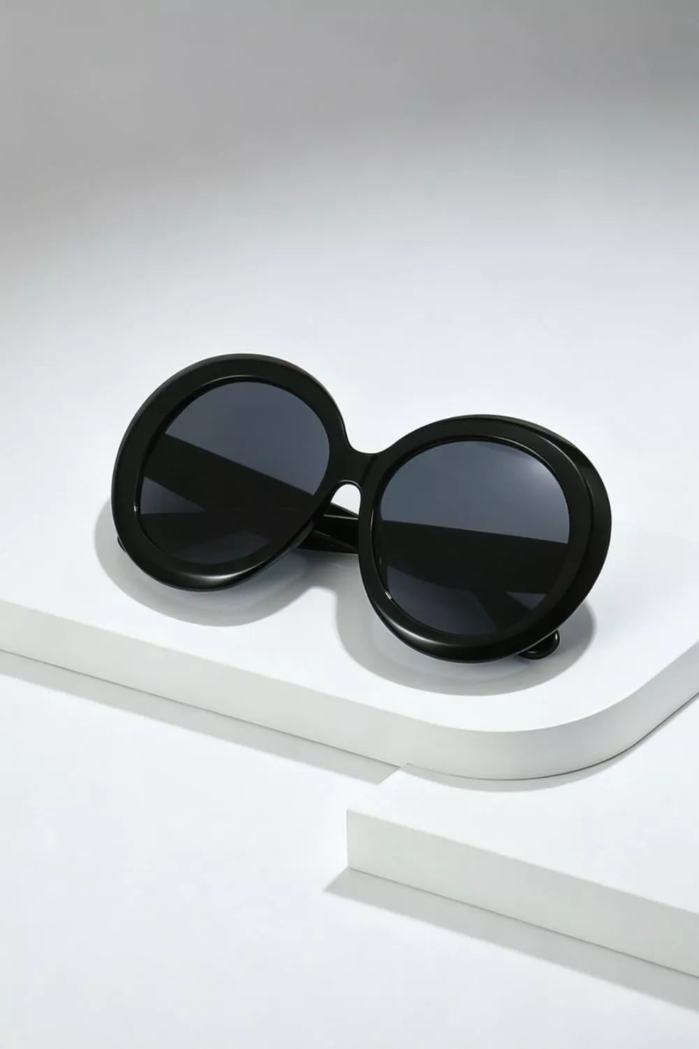 Oversized Round Frame Fashion Sunglasses