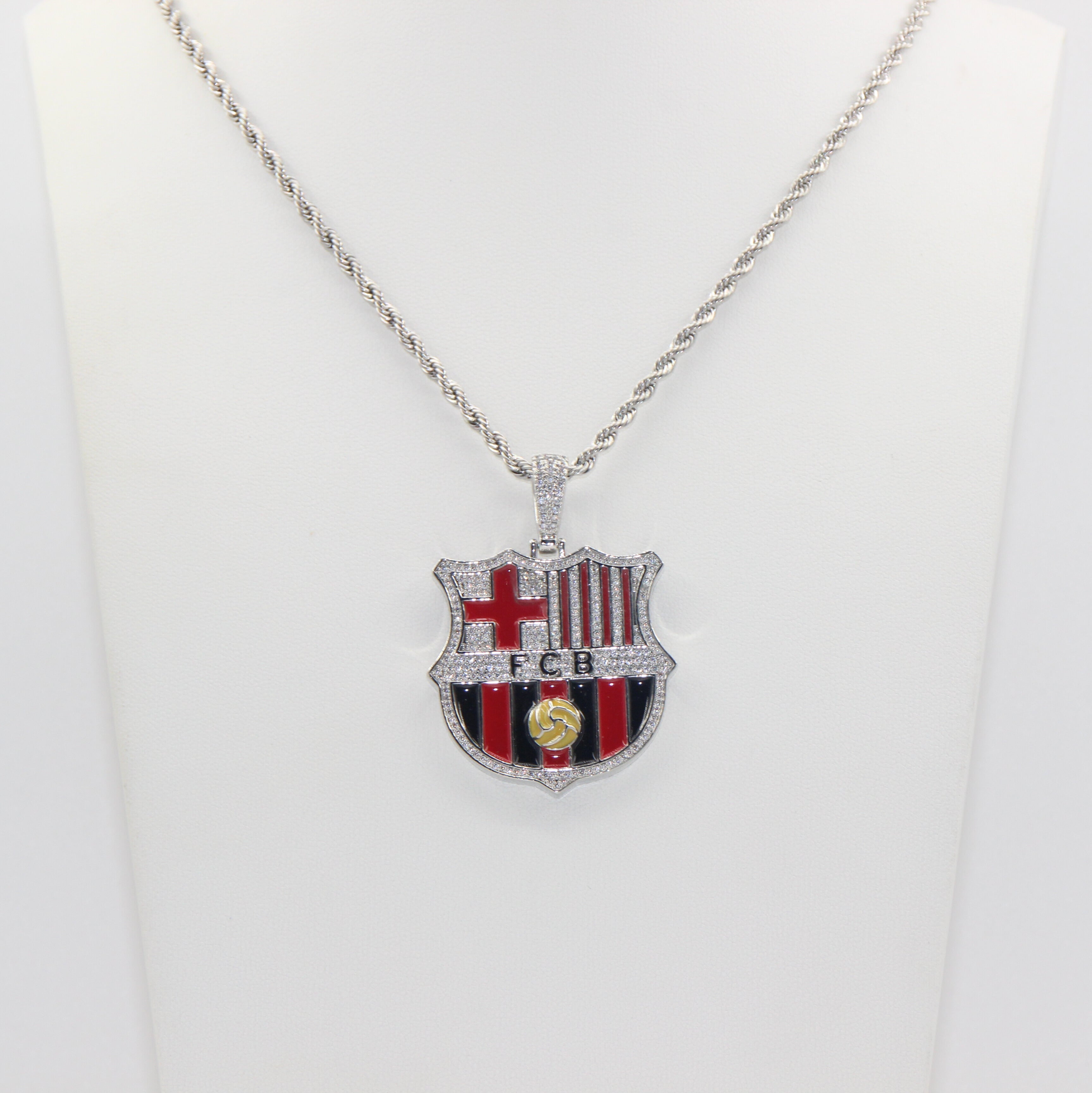 Customized Gifts Barcelona F.C. Pendant Necklace Chain for Football Fans