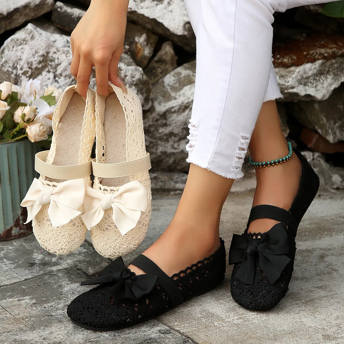 Bow Round Toe Flat Slip-Ons