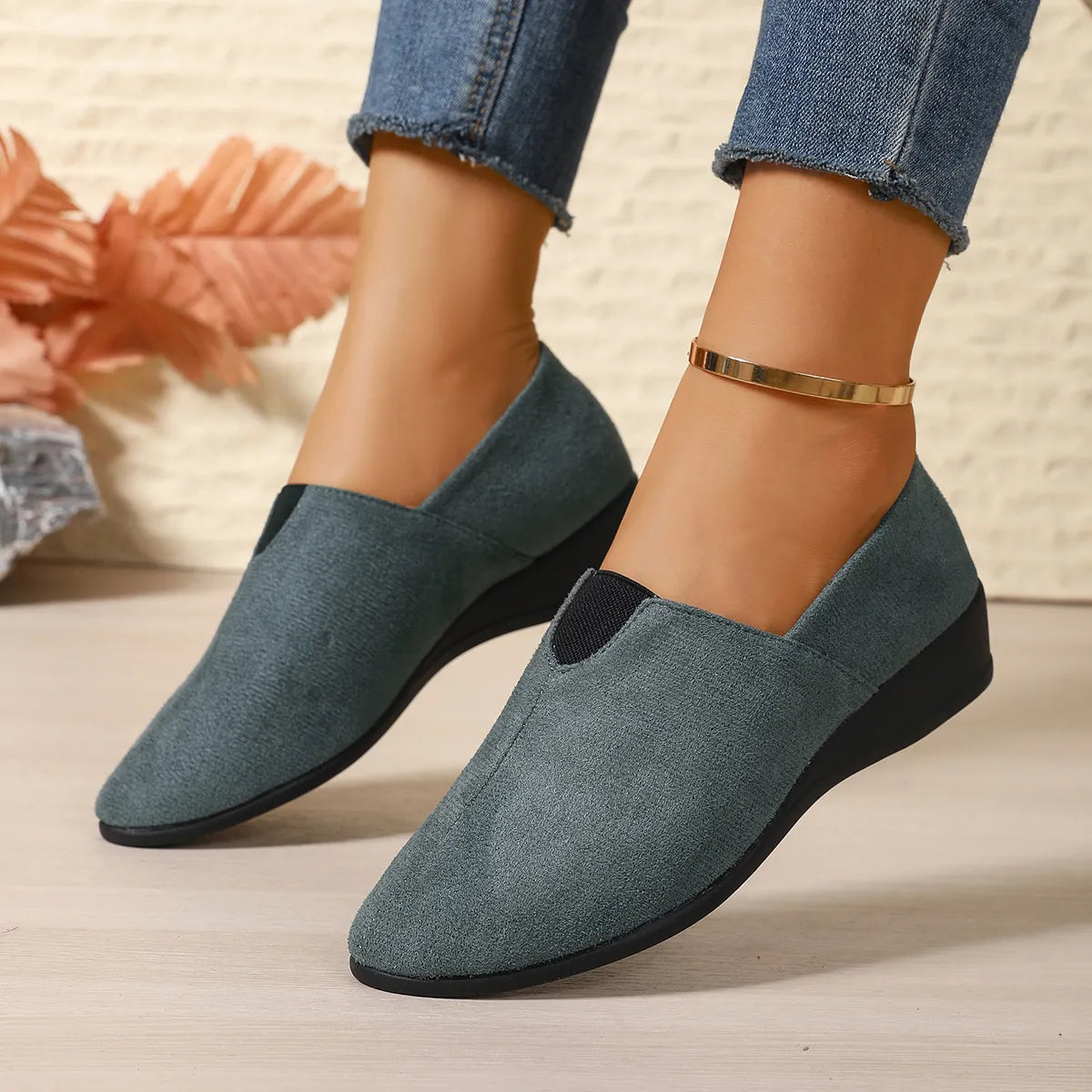 Breathable Mesh Slip-On Loafers