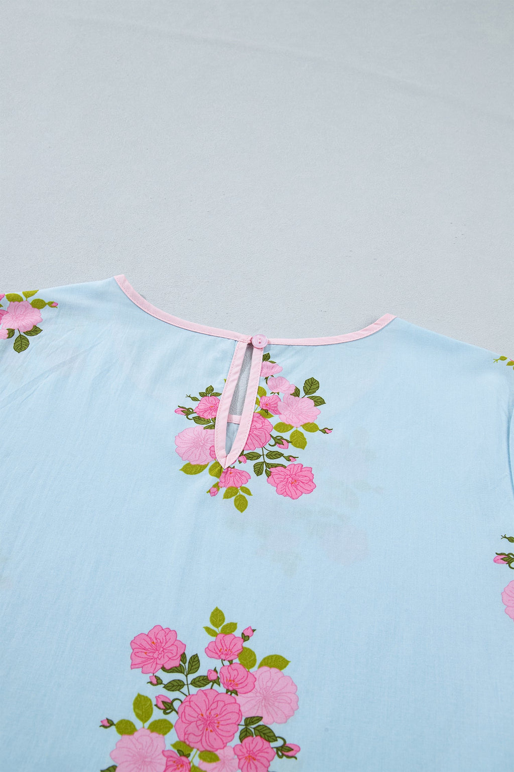 Sky Blue Floral Print Button Cuffed 3/4 Sleeve Round Neck Blouse