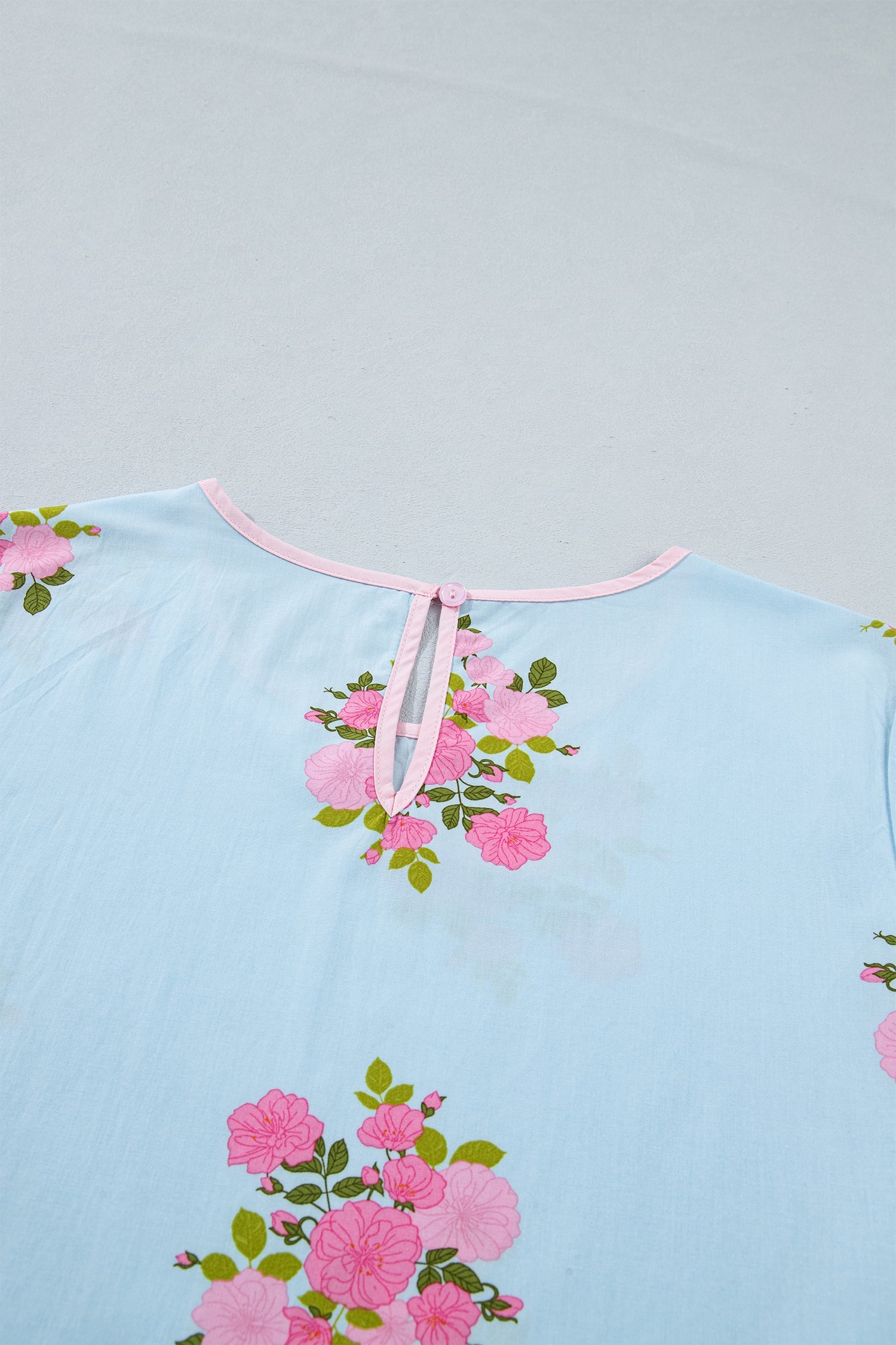 Sky Blue Floral Print Button Cuffed 3/4 Sleeve Round Neck Blouse