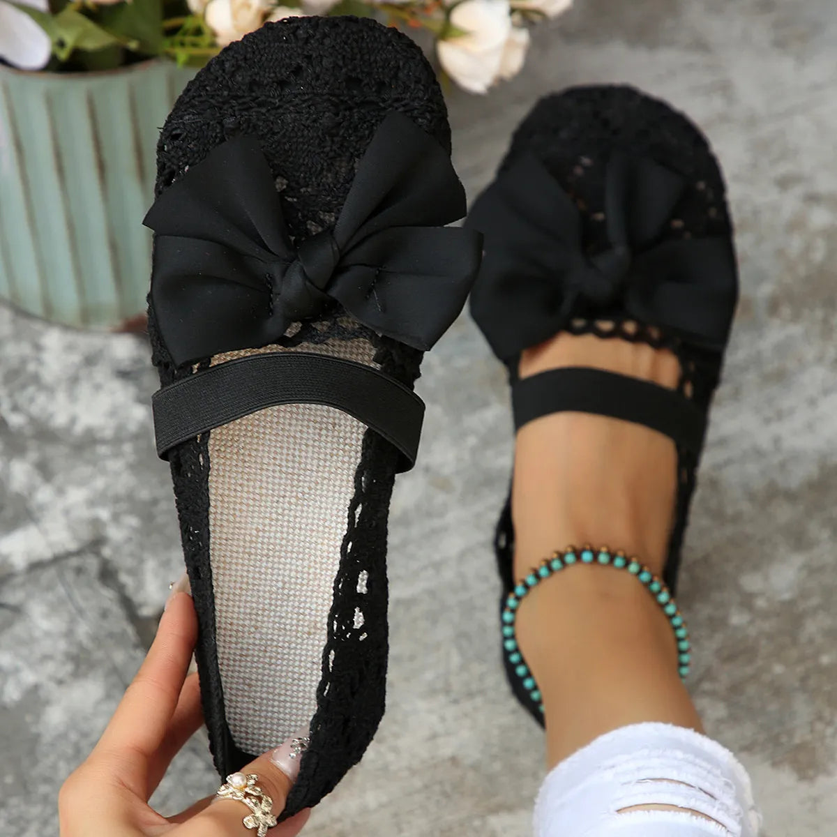 Bow Round Toe Flat Slip-Ons