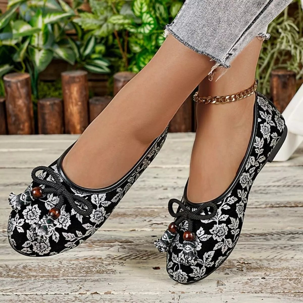 Bow Round Toe Slip-Ons