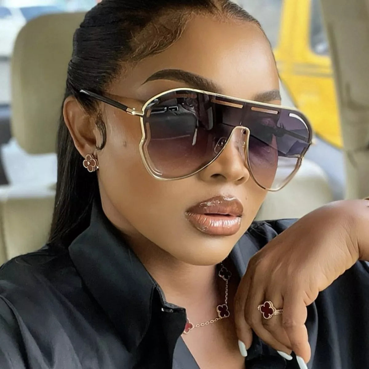 Oversized Aviator Gradient Sunglasses