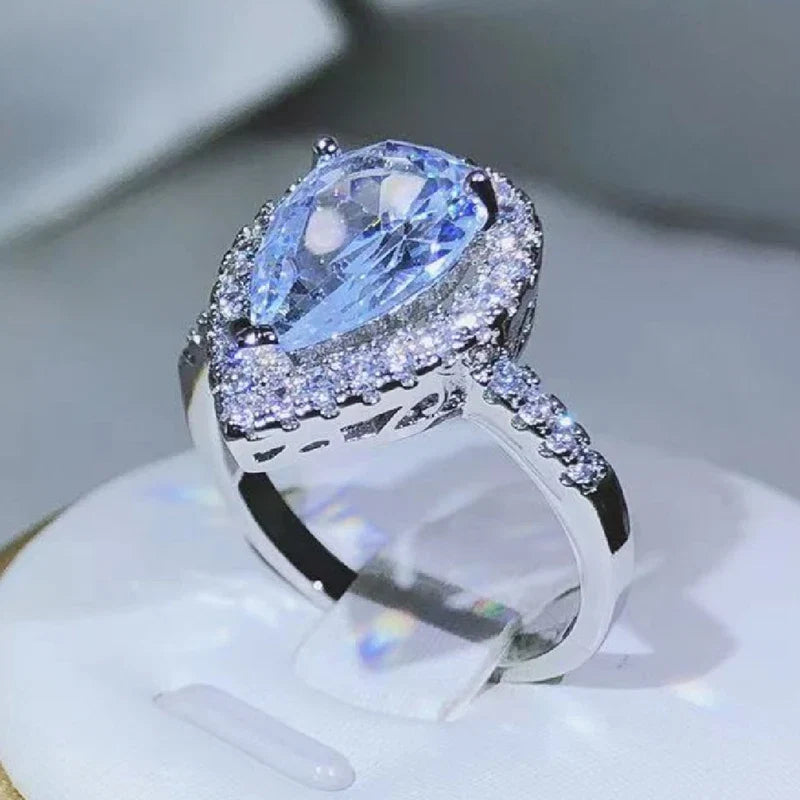 925 Sterling Silver Drop-Shaped White Zircon Ring | Elegant Cocktail Ring for Women