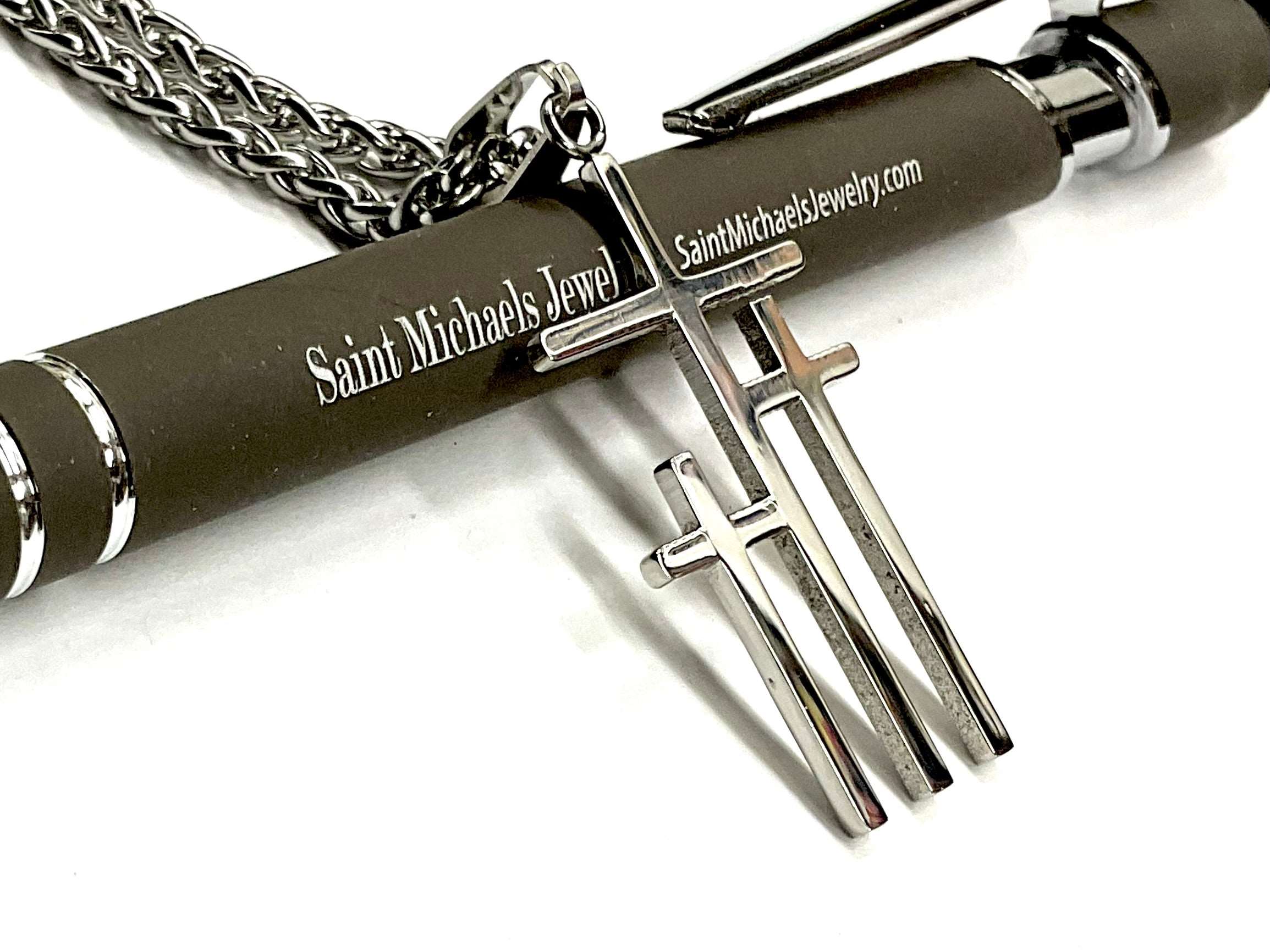 3 cross necklace hypoallergenic waterproof stainless steel for woman and men
