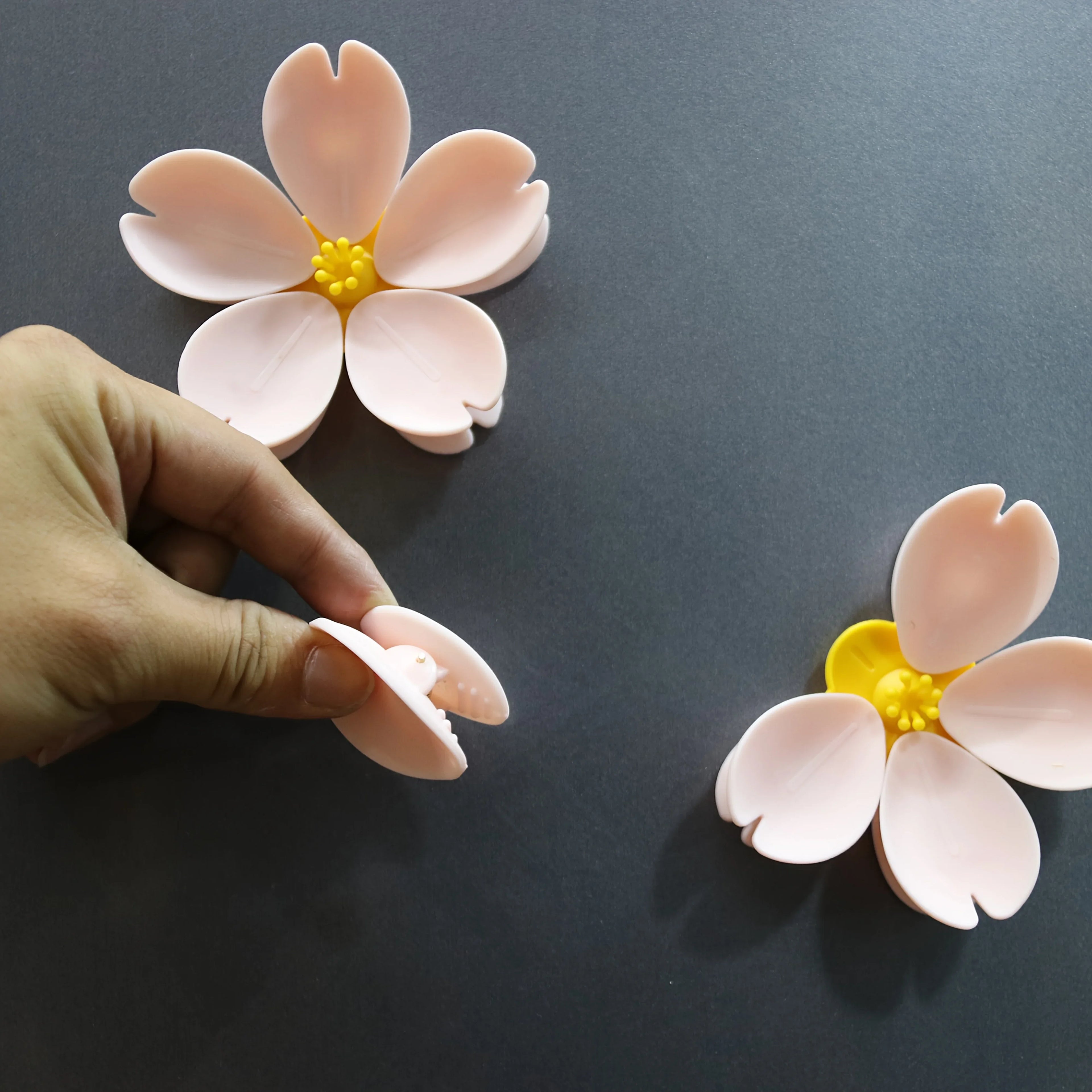 Magnetic Sealing Clip Set | Sakura Flower Kitchen Organizer
