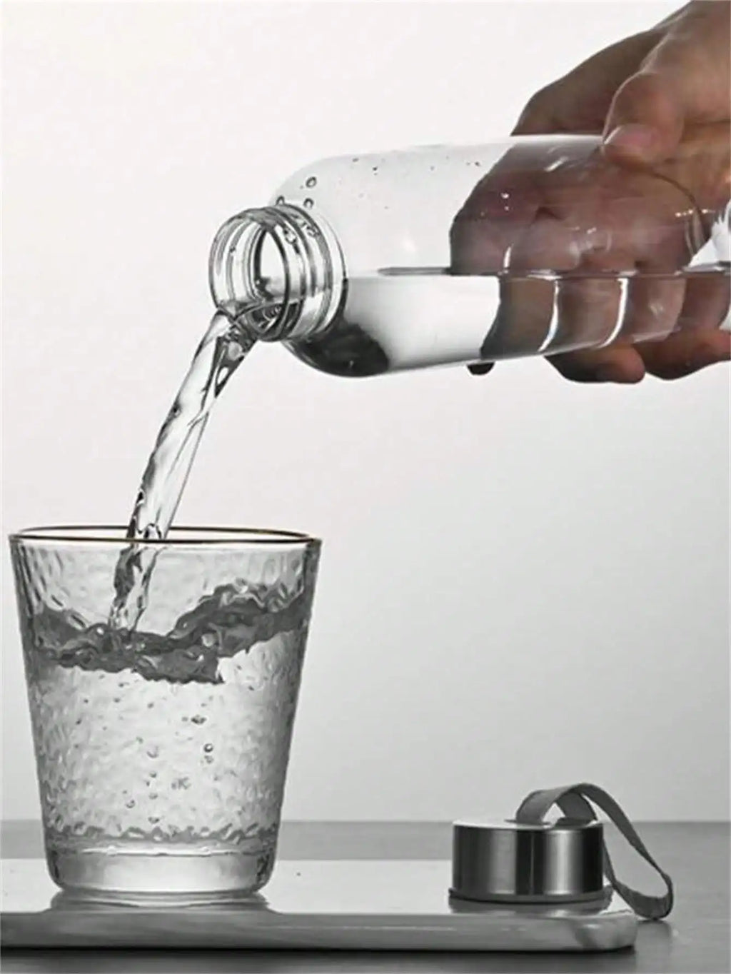 600ml Transparent Water Bottle with Carrying Strap | Daily Direct Drinking Cup