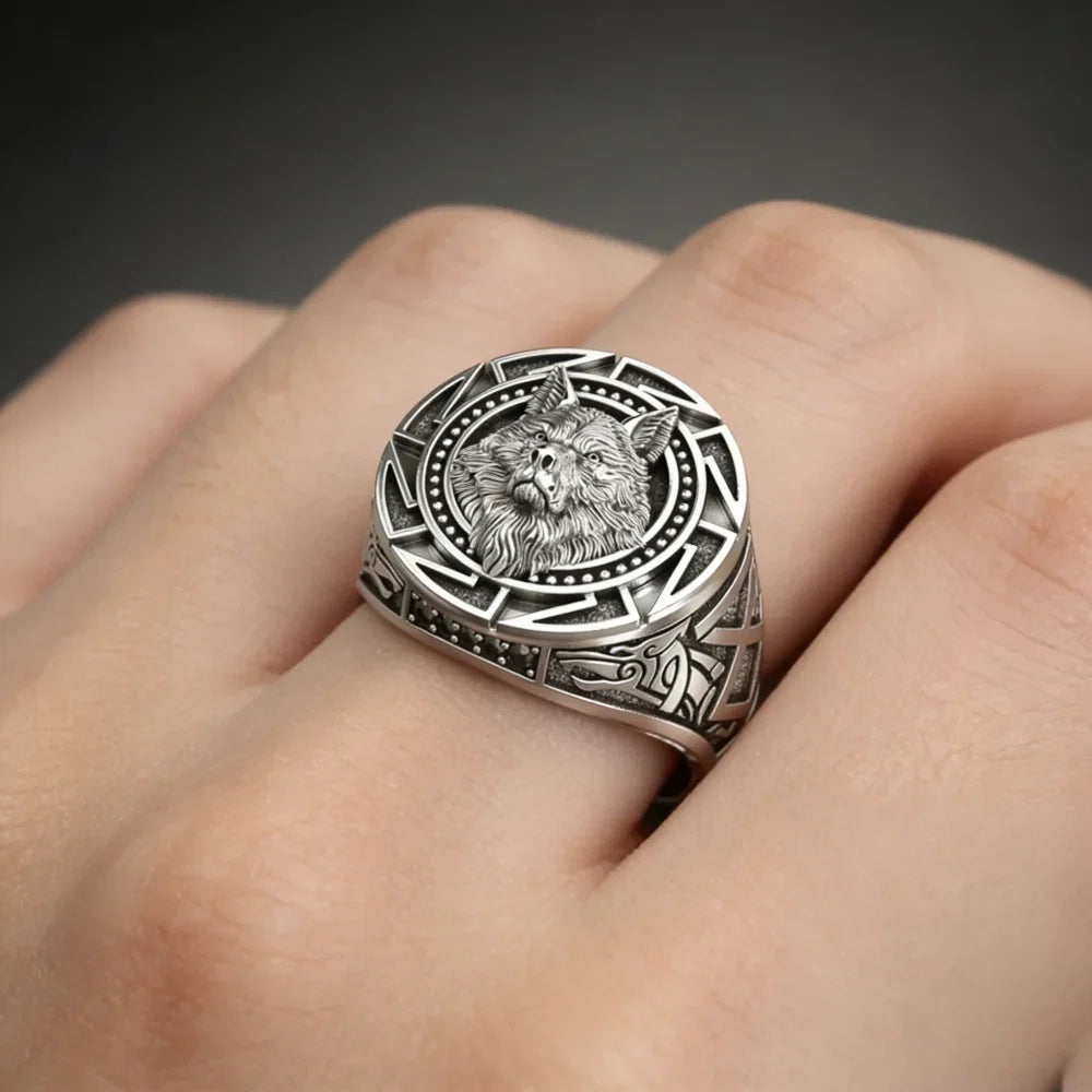 925 Sterling Silver Wolf Head Ring | Retro Warrior Design