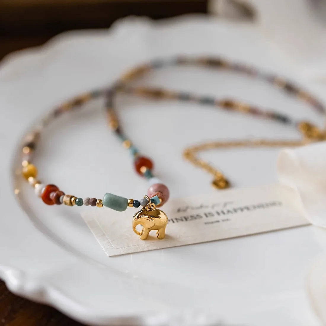 French Retro Natural Stone Pendant Necklace | Elegant Elephant Jewelry for Women