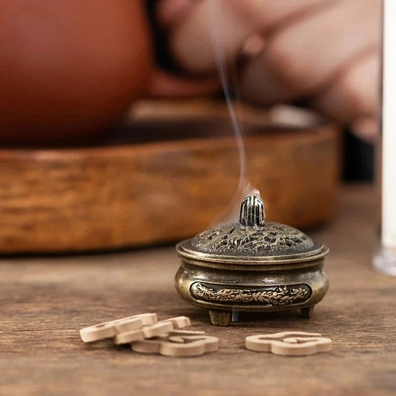 Mini Alloy Antique Three-legged Aromatherapy Stove | DIY Incense Burner for Tea Ceremony Decor