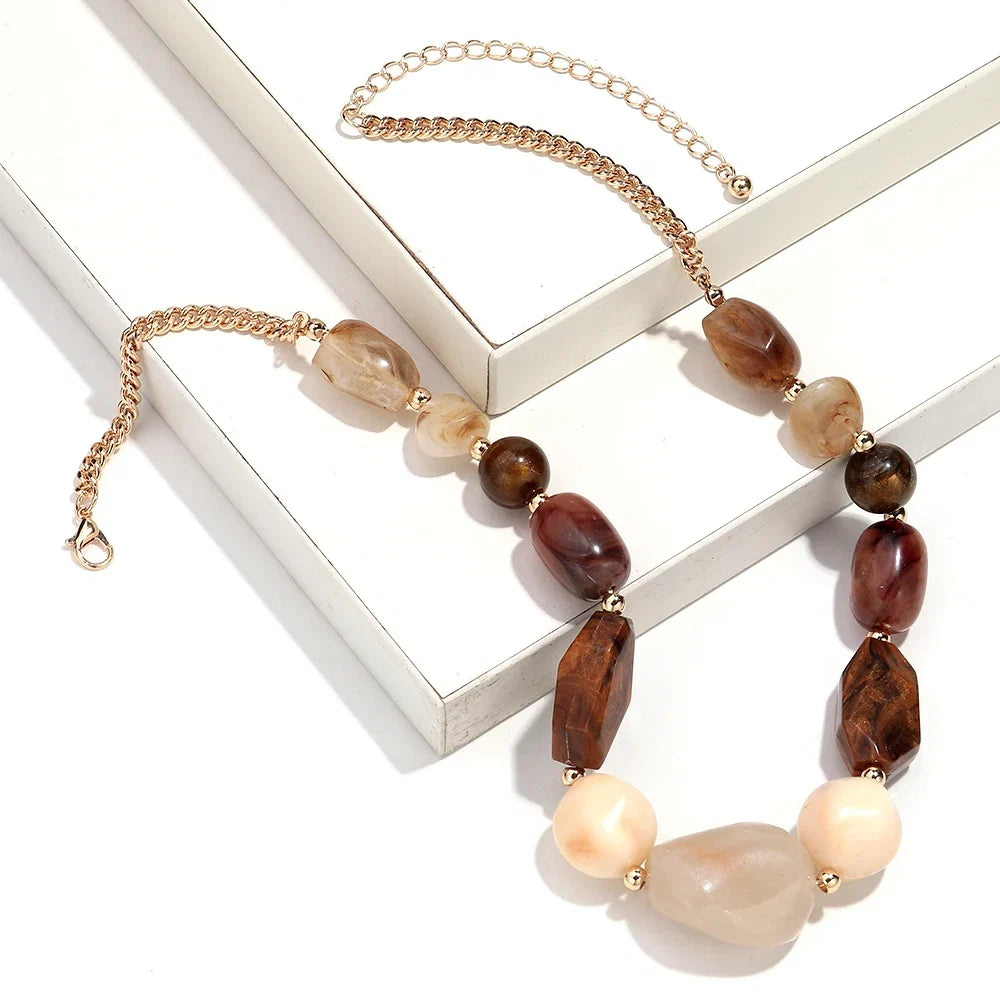 Vintage Acrylic Irregular Beaded Chain Necklace | Geometric Clavicle Choker Jewelry