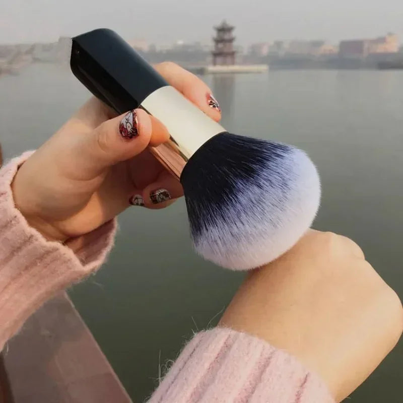 Large Size Powder Foundation Brush | Professional Makeup Brush for Blush, Bronzer, and Sculpting