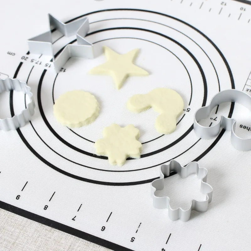 Large Silicone Pastry Mat | Non-Stick Dough Rolling Board