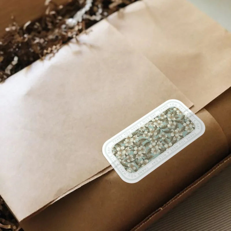 100pcs Special-Shaped Flower Sticker Roll | Gift Box Sealing and Packaging Stickers