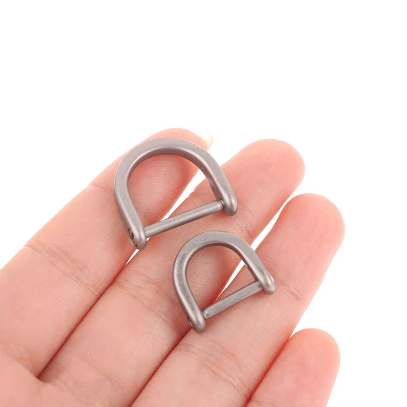 Titanium D Ring Key Shackle | U Shape Horseshoe Clasp for Car Key Fob and DIY Leather Key Organizer