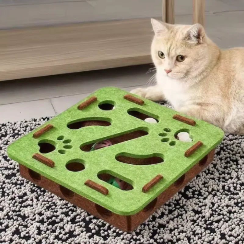 Interactive Maze Cat Toy | Felt Plush Puzzle with Bell Ball