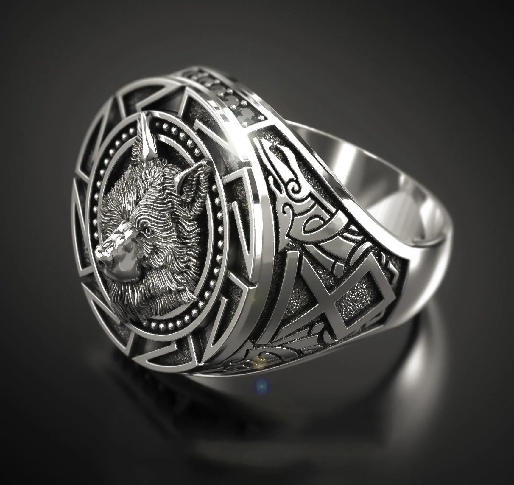 925 Sterling Silver Wolf Head Ring | Retro Warrior Design