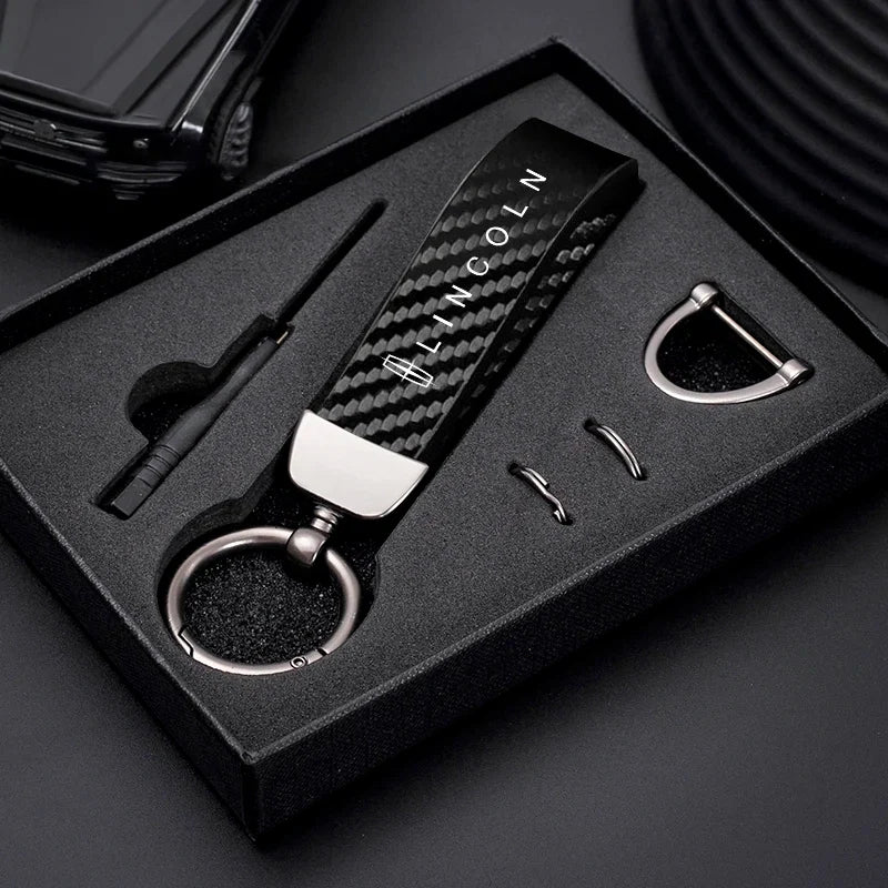 Carbon Fiber Style Car Keychain | Microfiber Leather Key Ring for Lincoln Navigator