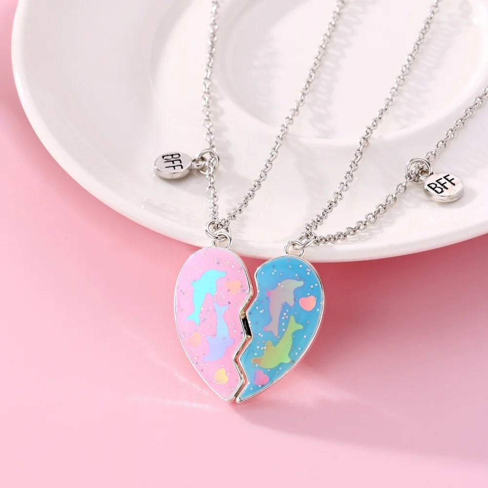 Broken Heart Best Friends Pendant Set | Magnetic Adjustable Lover Necklace for Women