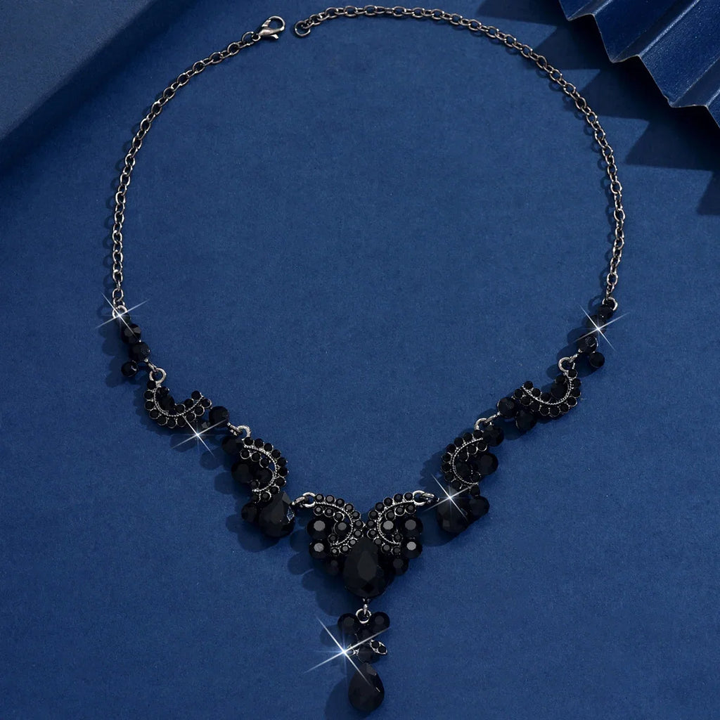 Water Drop Pendant Necklace | Light Luxury Fashion Jewelry