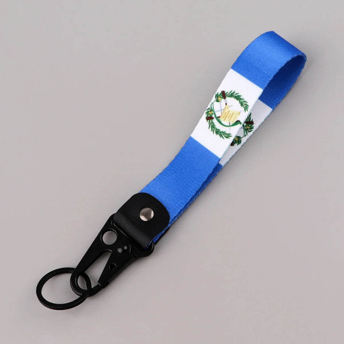 World Flag Car Keychain | Metal Key Ring for Men Women Motorcycle Lanyard