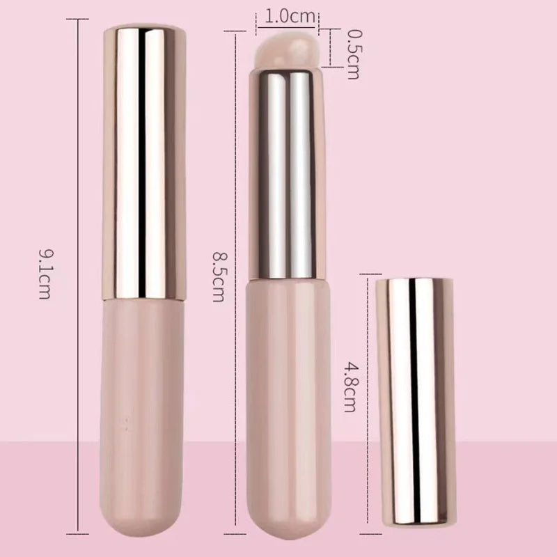 Silicone Lip Brush with Cover Cap | Soft Concealer Makeup Brush
