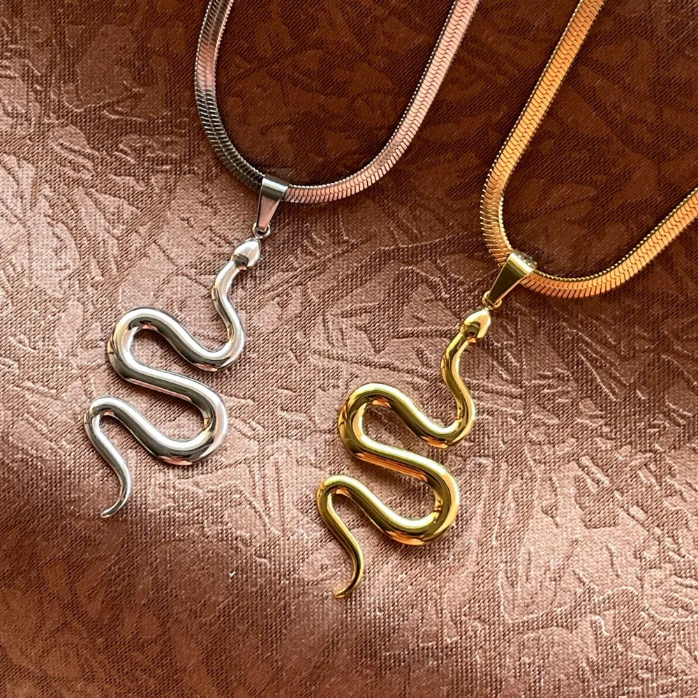 Long Snake Pendant Necklace | Flat Chain Choker for Women