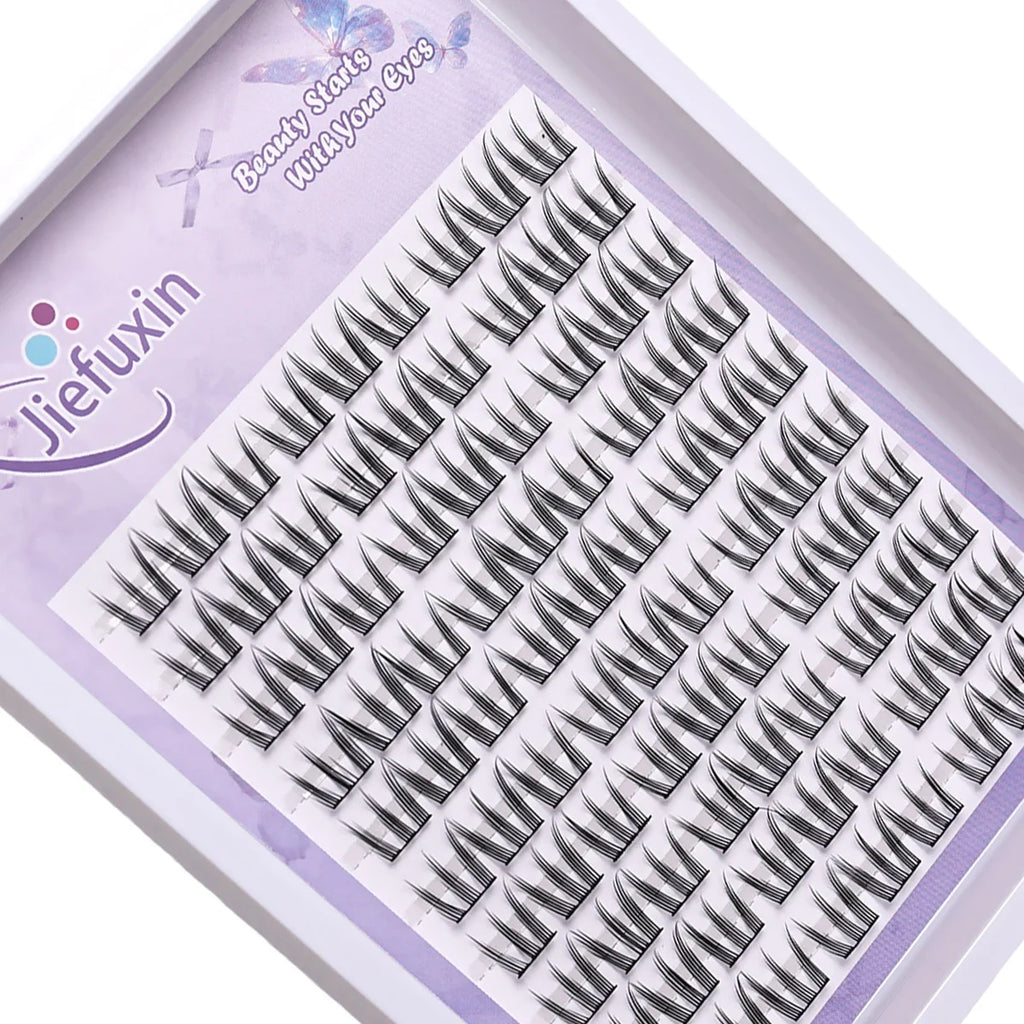 DIY Eyelash Clusters | Natural False Lashes for Long-Lasting Cat Paw Style