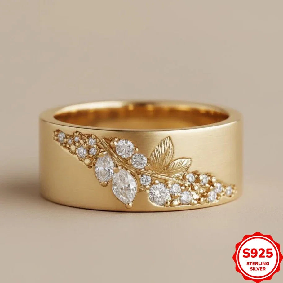 Geometric Green Stone Gold Leaf Ring | Fine Cocktail Jewelry for Women