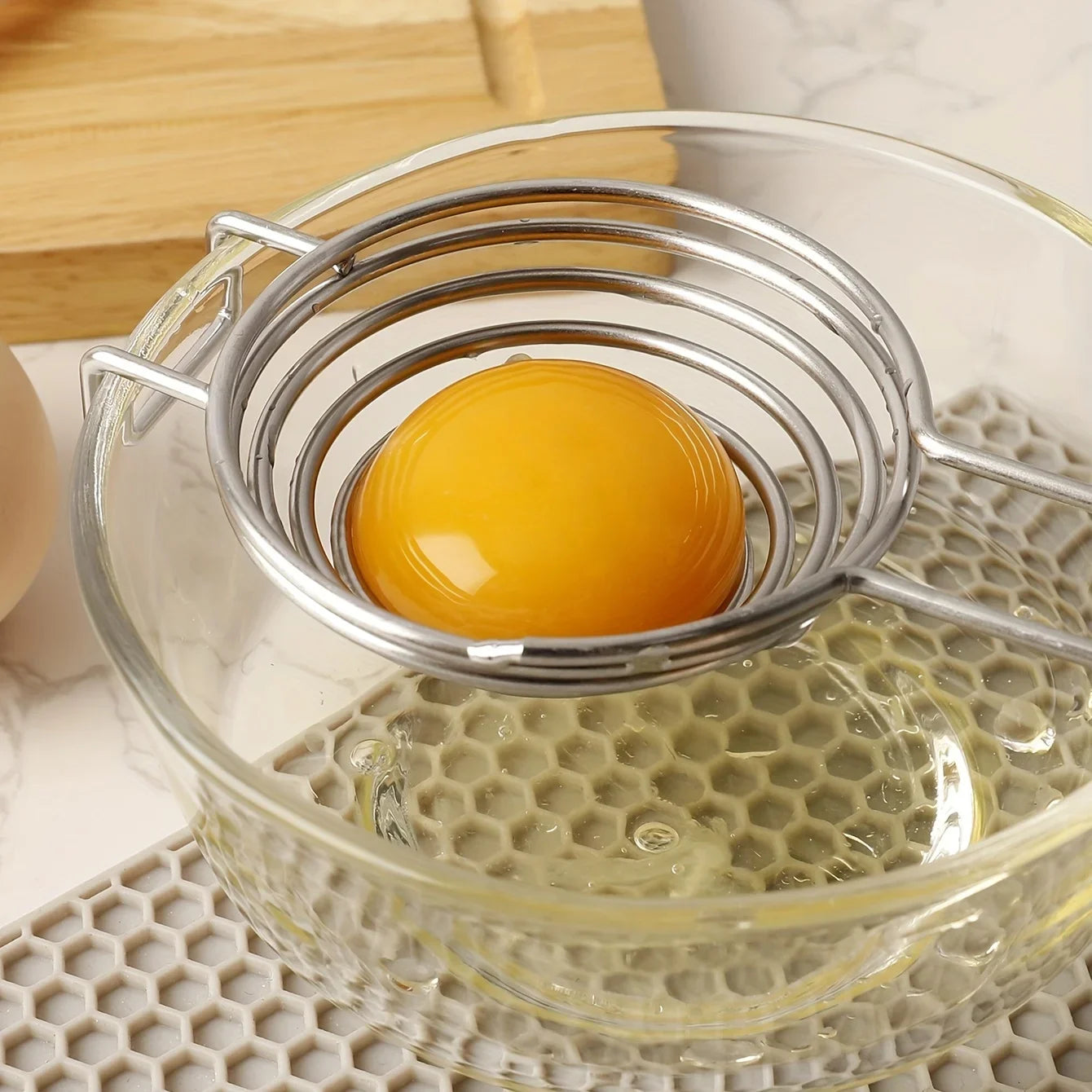 Premium Stainless Steel Egg Yolk Separator | Effortless Egg White and Yolk Divider with Filter Function