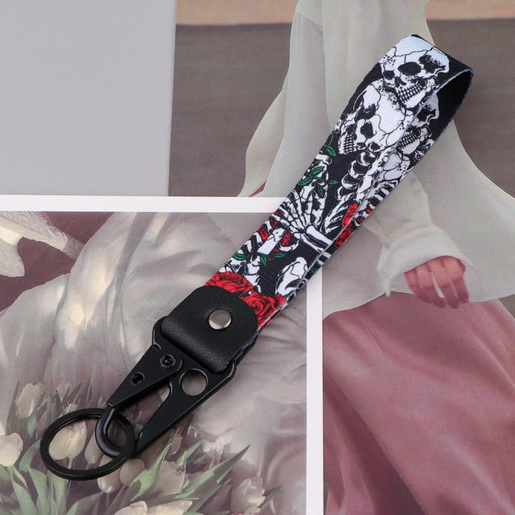 Skeleton Car Keychain | Scary Key Ring Jewelry for Men Women Motorcycle Lanyard Halloween Gift