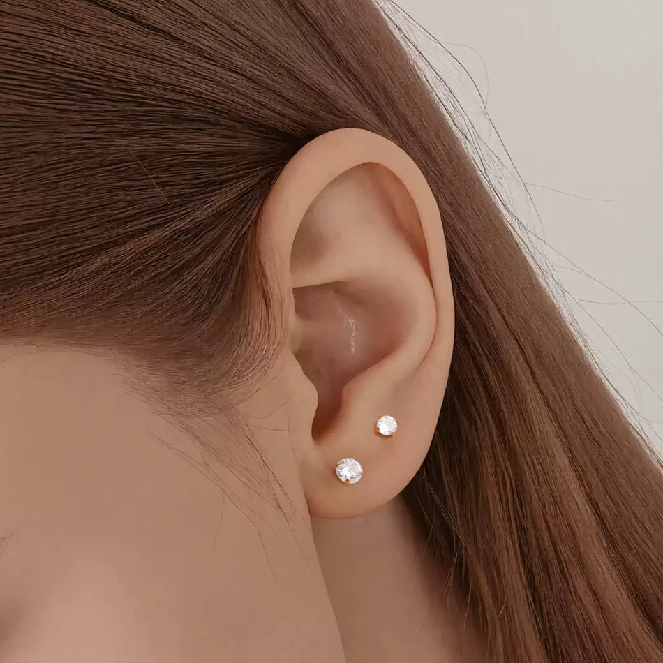 Titanium Labret Stud with Zircon Gem | Internally Threaded Body Jewelry