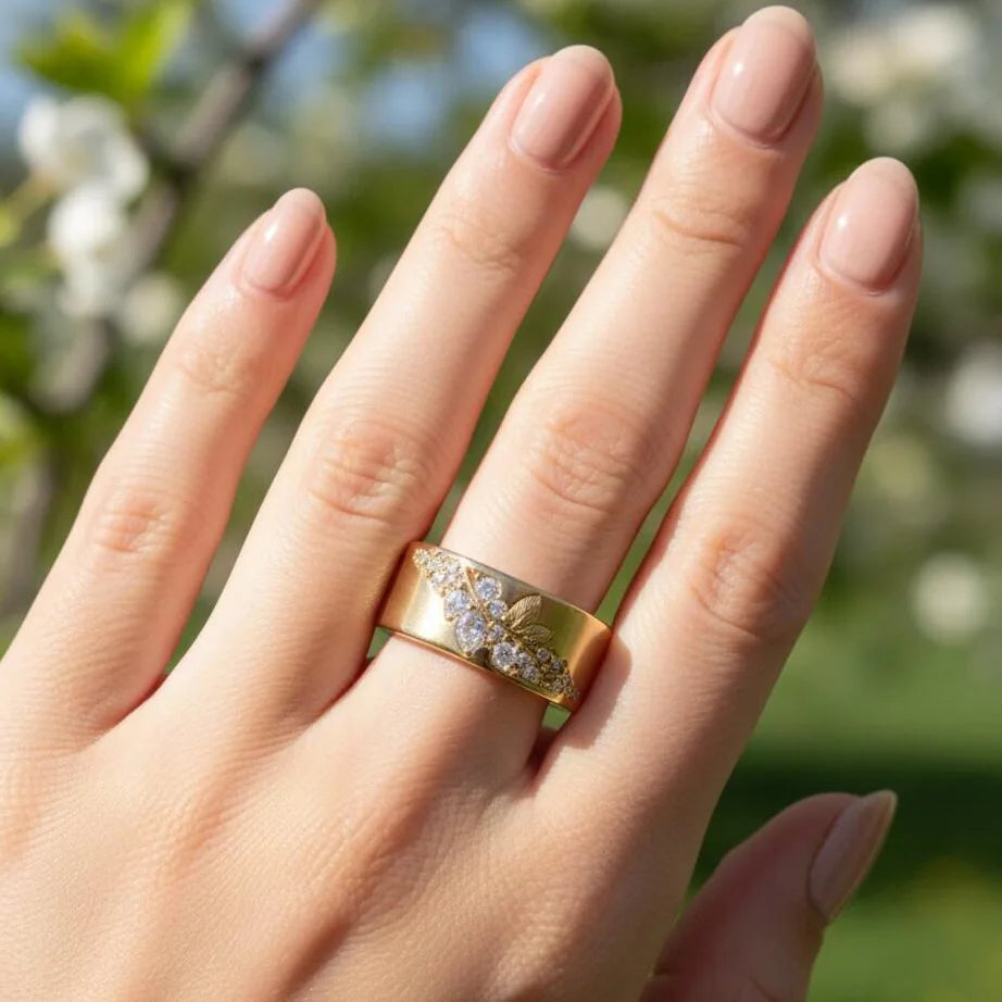 Geometric Green Stone Gold Leaf Ring | Fine Cocktail Jewelry for Women