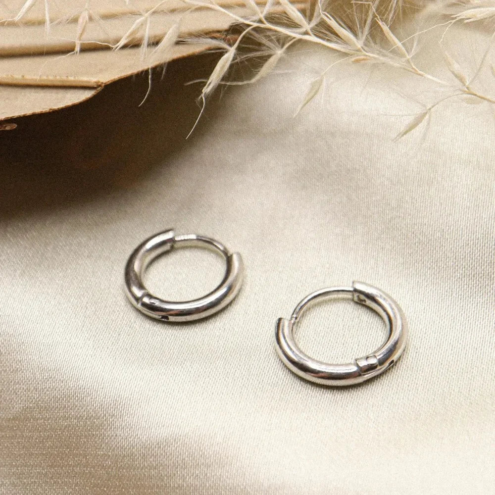 2.5mm Stainless Steel Hoop Earrings Set | Gold Color Stackable Round Hoops for Unisex