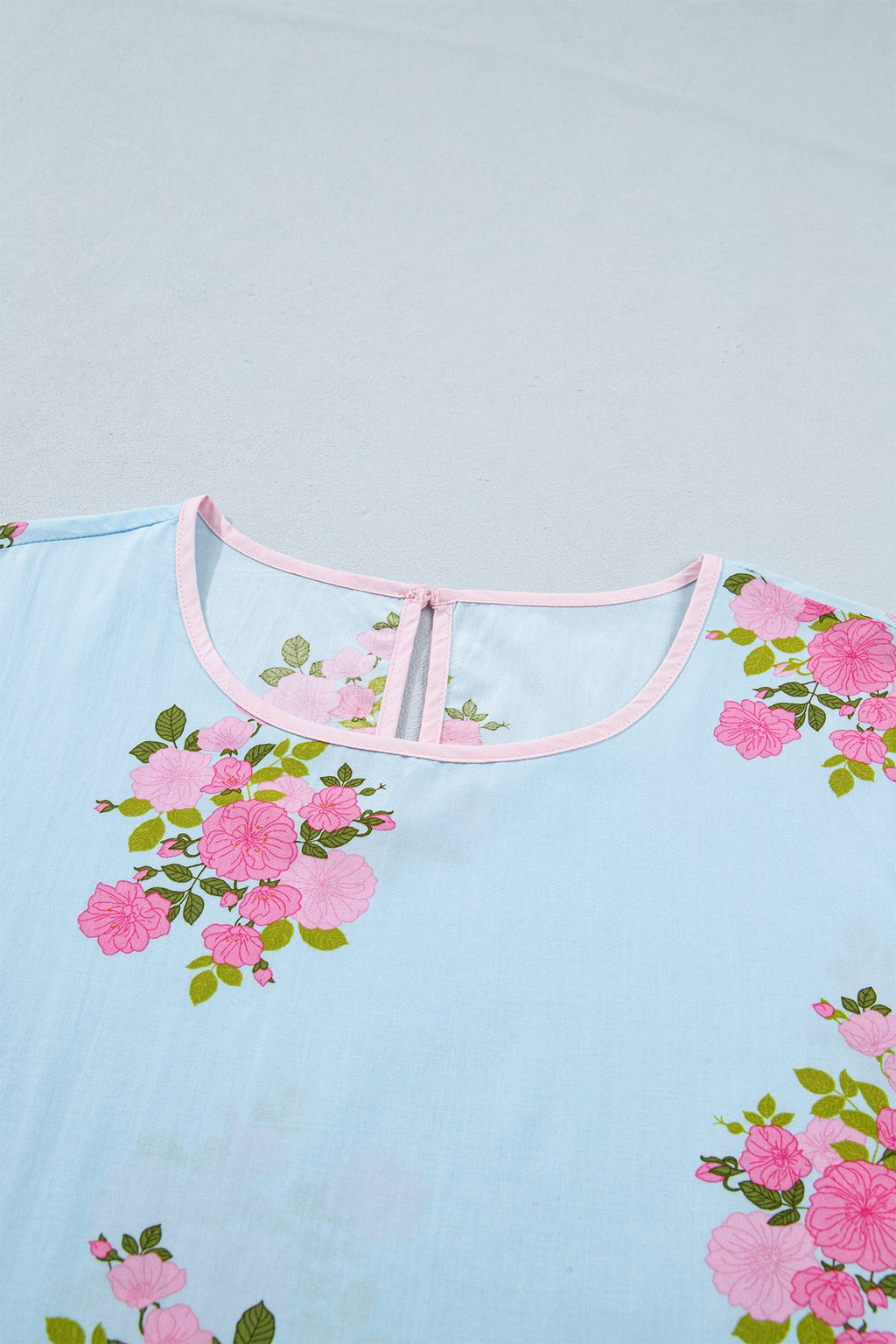 Sky Blue Floral Print Button Cuffed 3/4 Sleeve Round Neck Blouse