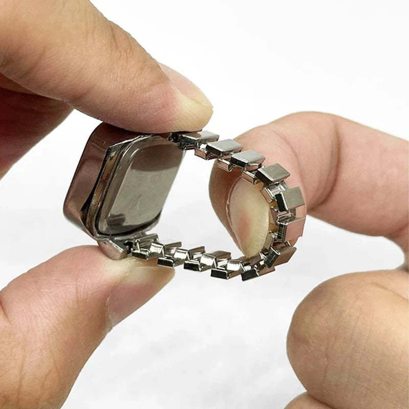 Retro Roman Vintage Punk Finger Watch Ring | Functional Ring Watch with Quartz Movement