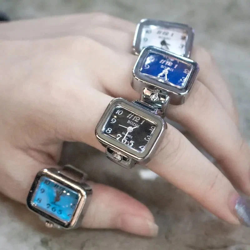 Retro Roman Vintage Punk Finger Watch Ring | Functional Ring Watch with Quartz Movement