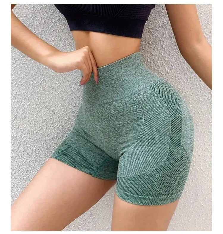 Seamless High Waist Yoga Shorts – Quick-Dry Stretch Fit
